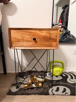 Bedside nightstand