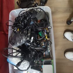 Good Deal This Stuff Is Well Over 1,500 Dollars No Need For It.. 500 Or Best Offer