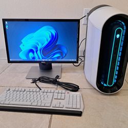 Alienware Aurora R12 Intel Core i7 Gaming Desktop Computer With Monitor And Keyboard 