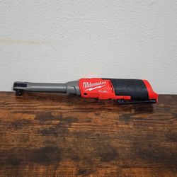 MILWAUKEE M12 FUEL 3/8 EXTENDED HIGH SPEED RATCHET