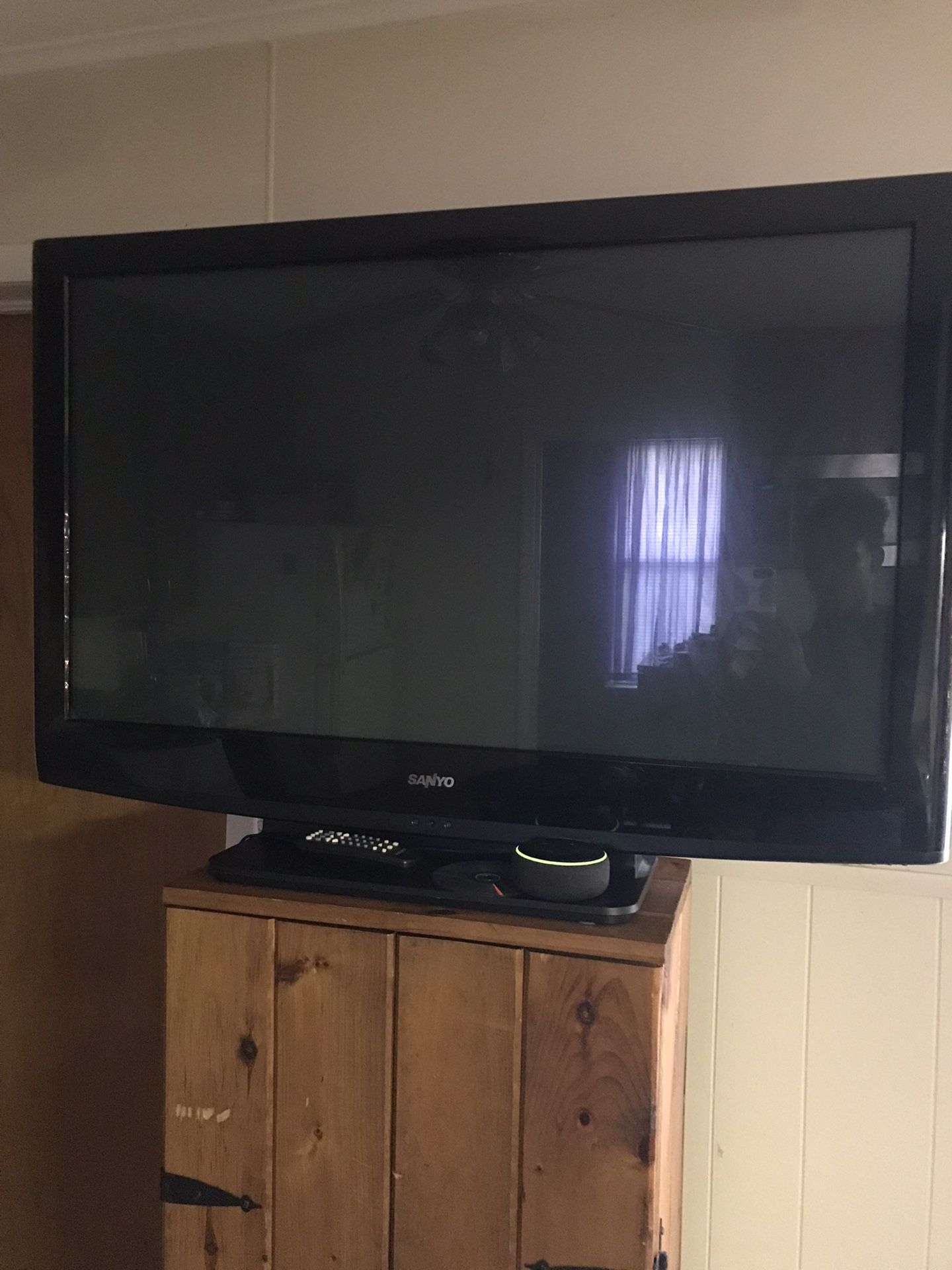36” Sanyo Flat Screen