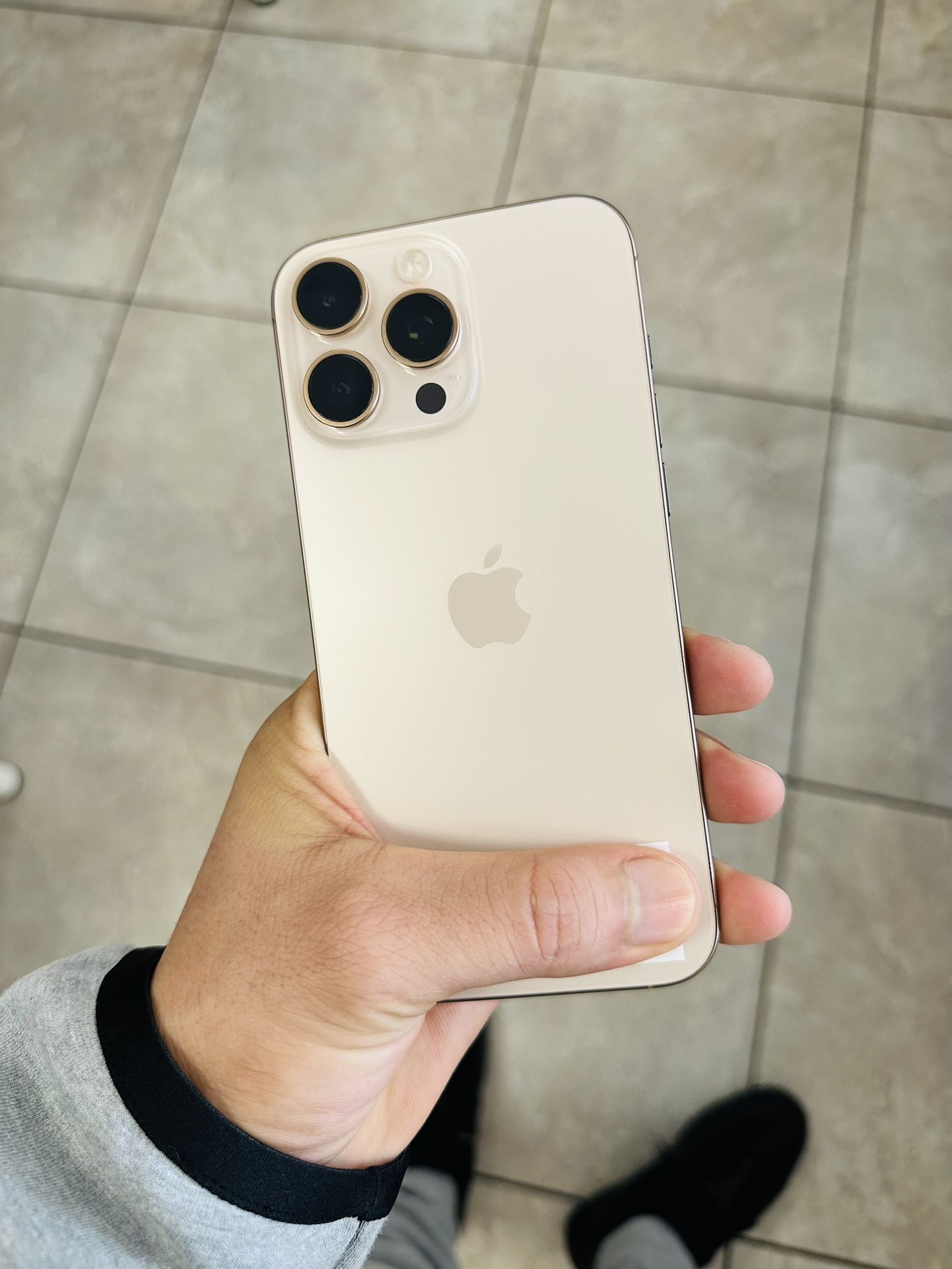 iPhone 16 Pro Max Unlocked 256GB