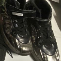 Assorted Shoes 