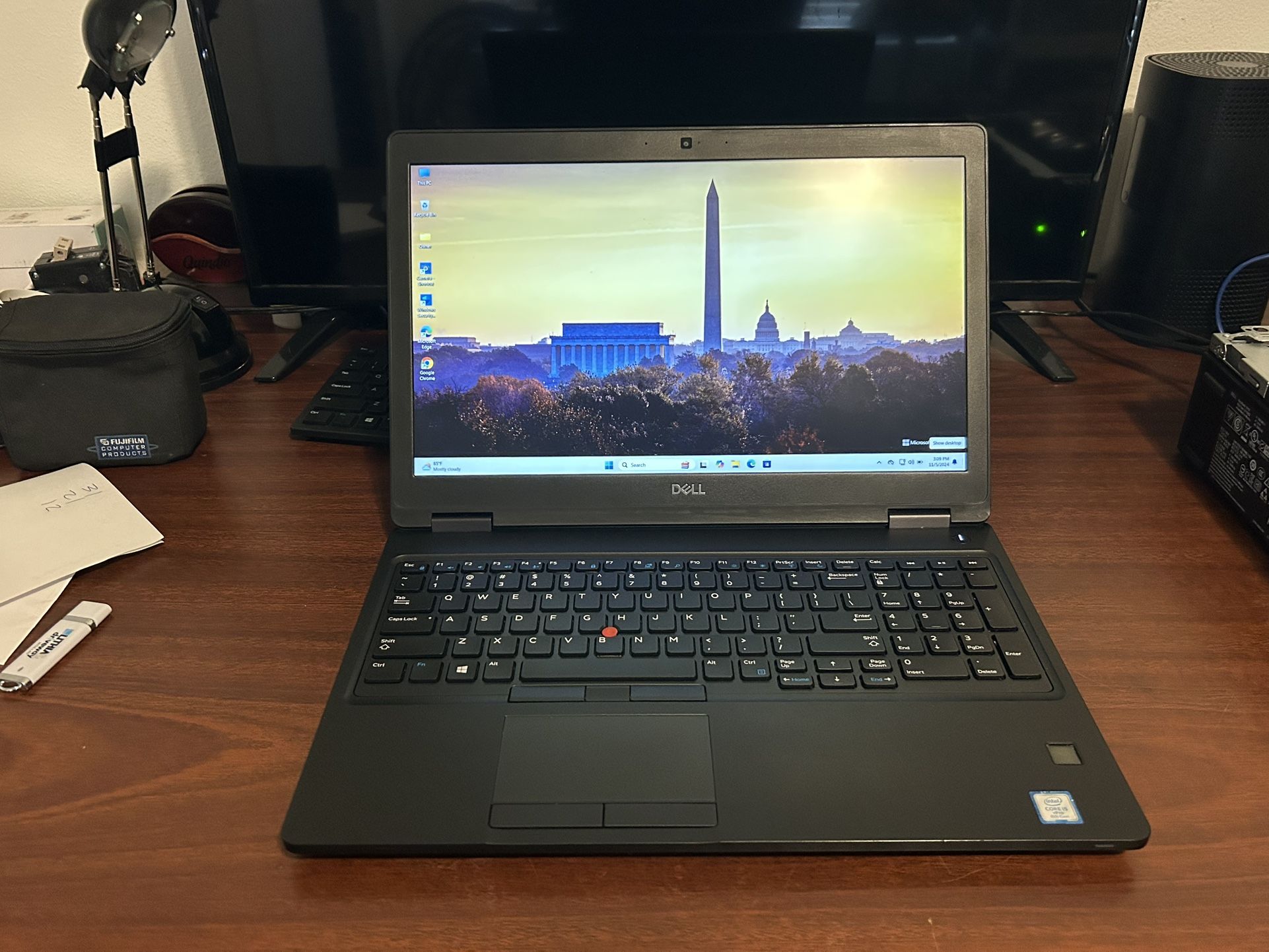 WIN11 15.6" DELL NEW 512 M.2 16 RAM SIMM CELLULAR SLOT HDMI USB C