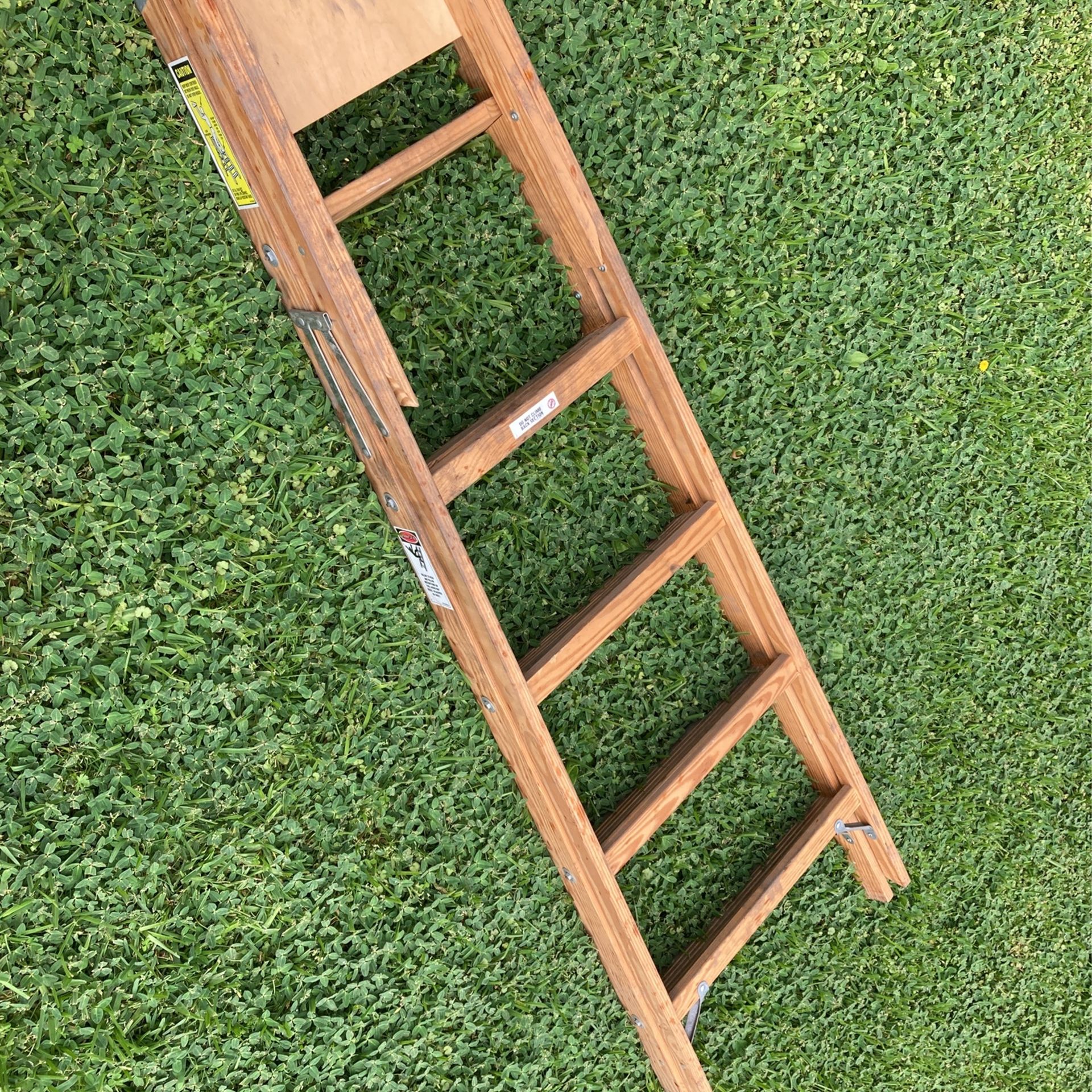 Werner 6 Foot Wood Ladder