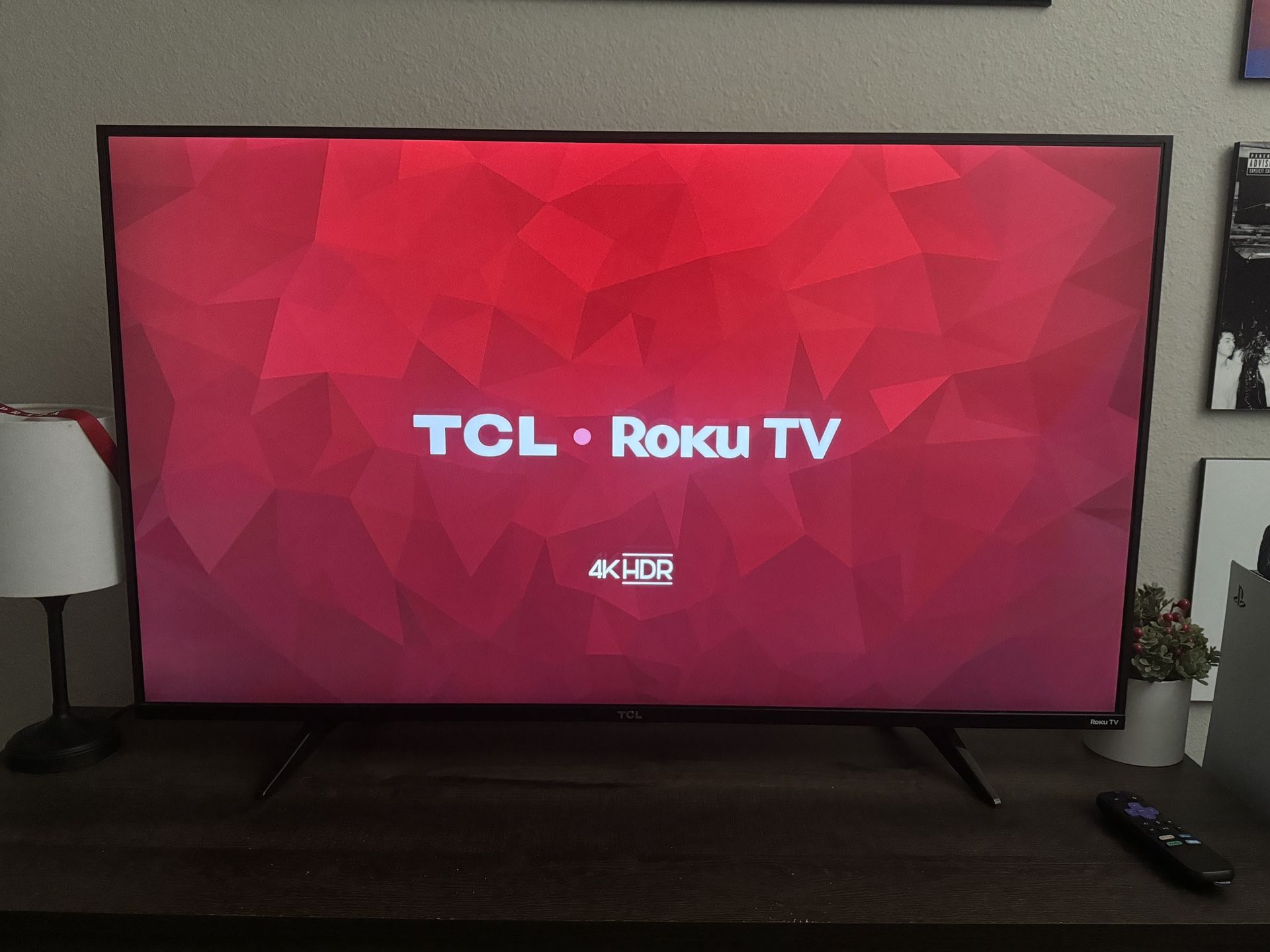 TCL ROKU TV 40 INCH SMART TV