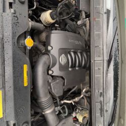 2004 Nissan Titán Crew Cab XL Truck