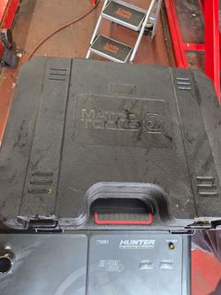 3/8 brushless impact matco brand with charger and battery