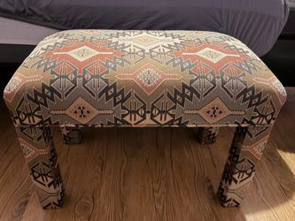 Seat/ottoman