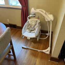 ingenurty InLighten Soothing Swing & Rocker - Nate