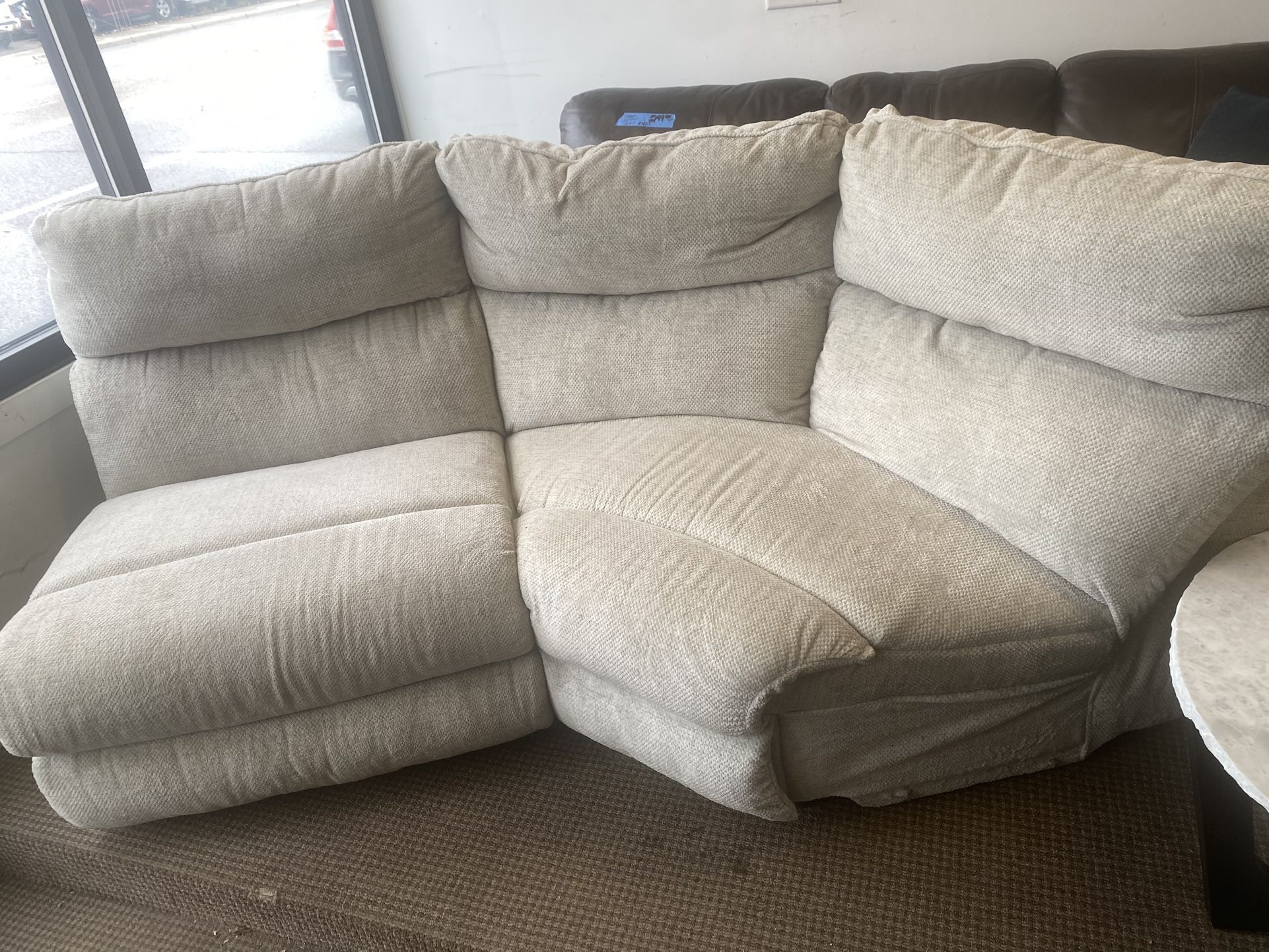 GRAY 2 PIECE PARTIAL RECLINING SECTIONAL