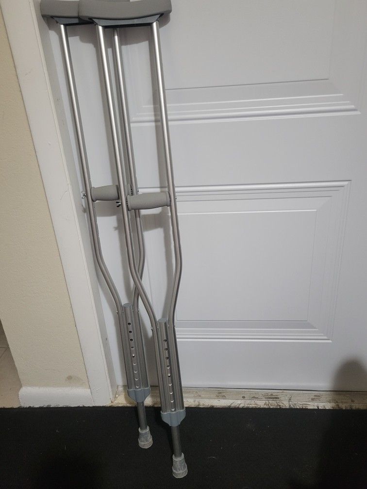 Crutches