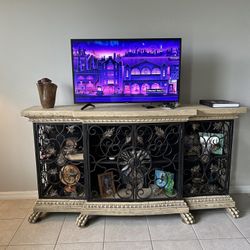 Wine Cabinet/ TV Stand