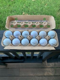 Titleist Pro V1x Recycled Golf Balls 12 Pack White 12 Ball Set for Golf