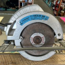 Penncraft 7 1 4 Circular Saw for Sale in Melbourne FL OfferUp