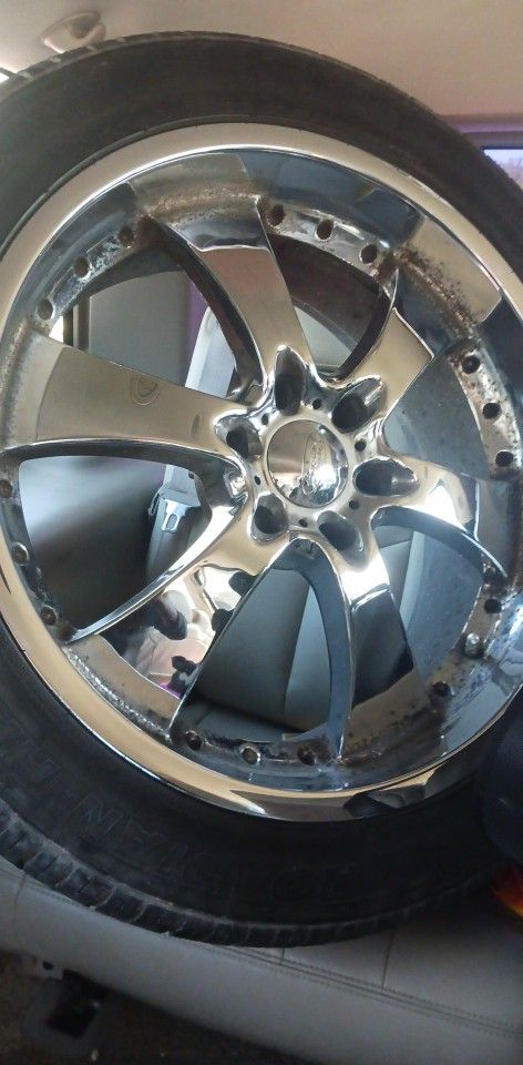 22in Eagle Alloy Rims