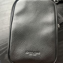 Coach Black Crossbody Bag Zip Closure Adjustable Strap Men