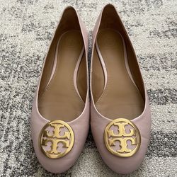 TORY BURCH Benton Reva Ballerina Flats Gold Logo Shoe 7.5
