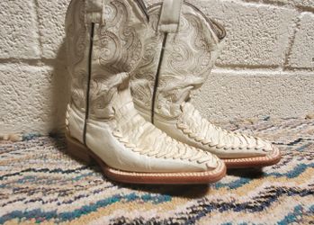 Red Daimond kids boots