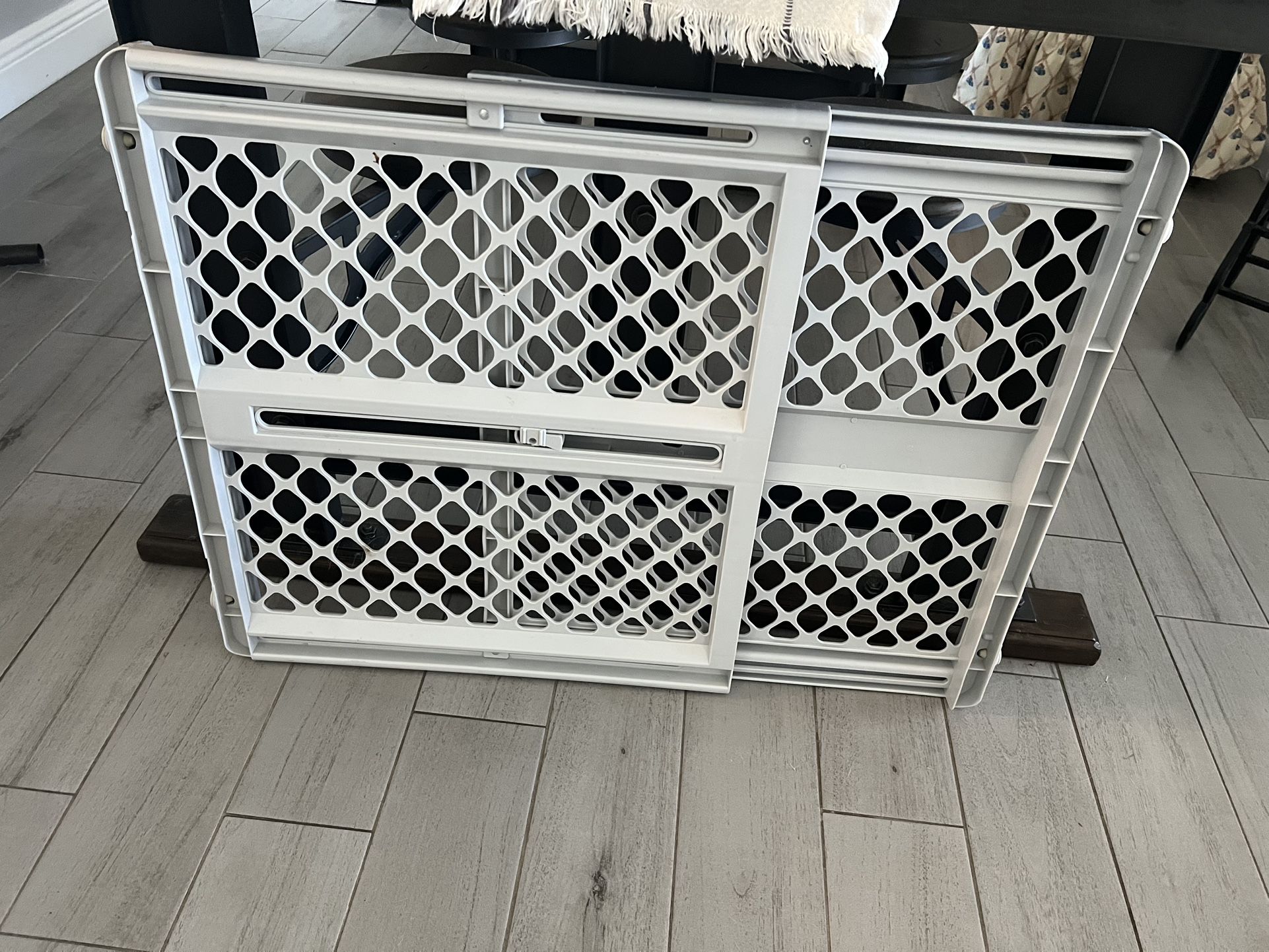 42 inch dog gate or barrier