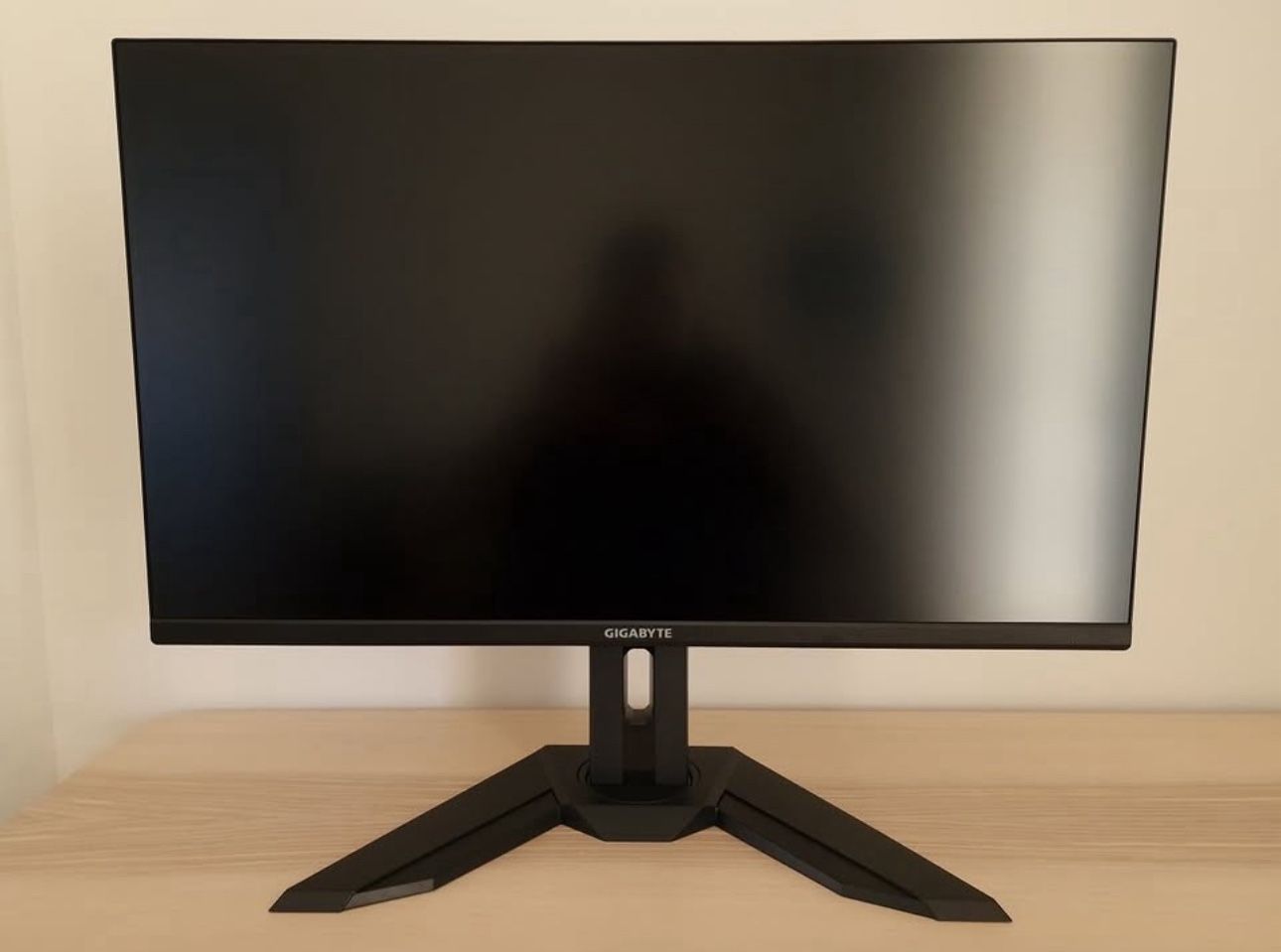 4k Gaming Monitor 144hz Gigabyte M32U 32" inches (No Lowball Price Firm)