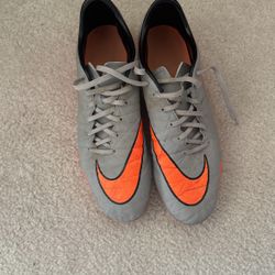 Nike Hypervenom Soccer Cleats Size 11.5