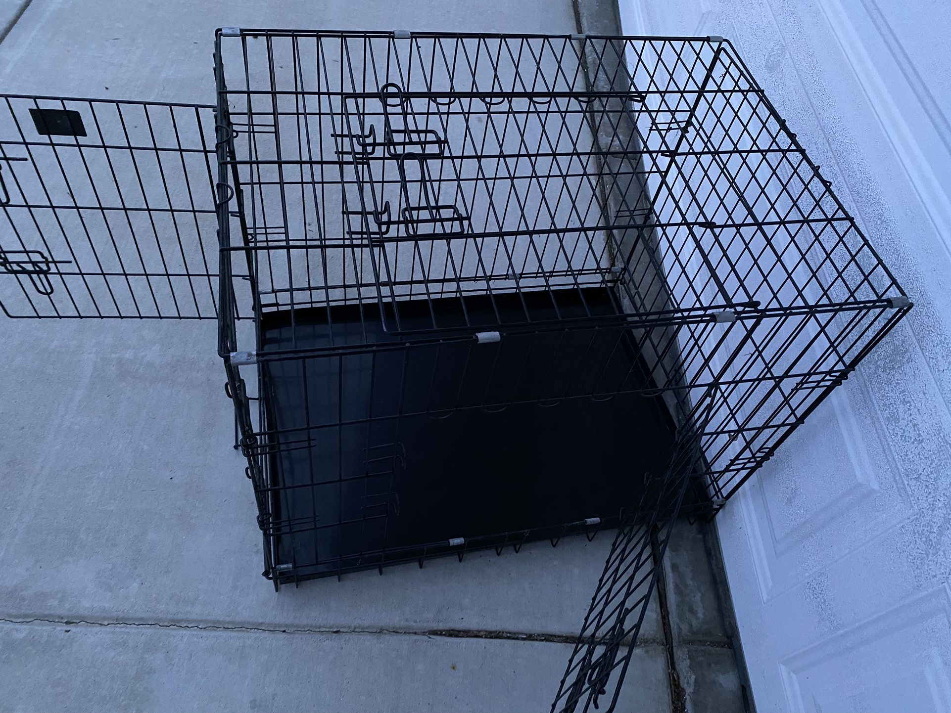 LARGE DOG KENNEL WITH CRATE PAN, THREE DOORS! 