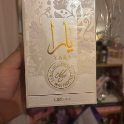 Yara Moi Lattafa Perfume 3.40 Oz/100ml