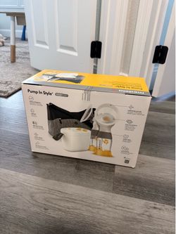 Medial breast pump