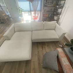Cream Couch: Interior Define