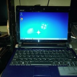 Small Netbook Runs Excellent 64Gb Sad Drive, 2Gb Of Ram Windows 7 Professional, Office Installed Great Battery Life Great For On The Go