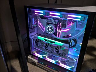 Custom White RGB Gaming PC Build