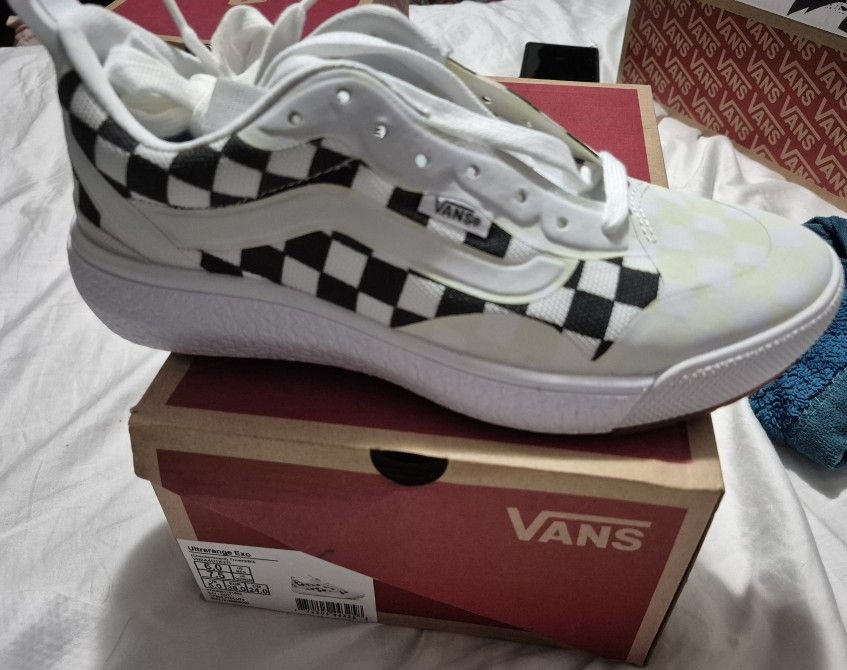 Ultra Range Exo Vans