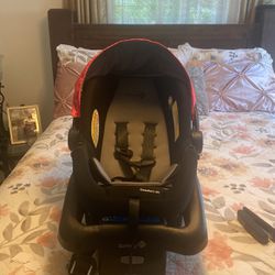 Pink Safety 1st Baby Car seat/ Carrier 