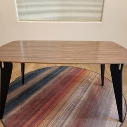 HOEK Table in Walnut & Black w/ Extra Table Top - INNOVATIVE SPACE SAVING & FLAT PACK CAPABLE TABLE