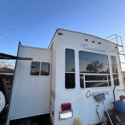 2006 Coachmen Chaparral RV 