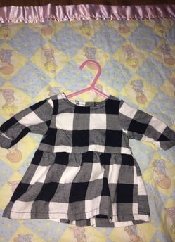 Checkered black & white baby girl 0-3 months shirt