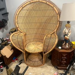 Large Peacock Chair 