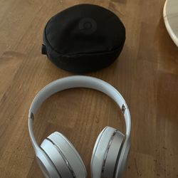Beats Solo 3