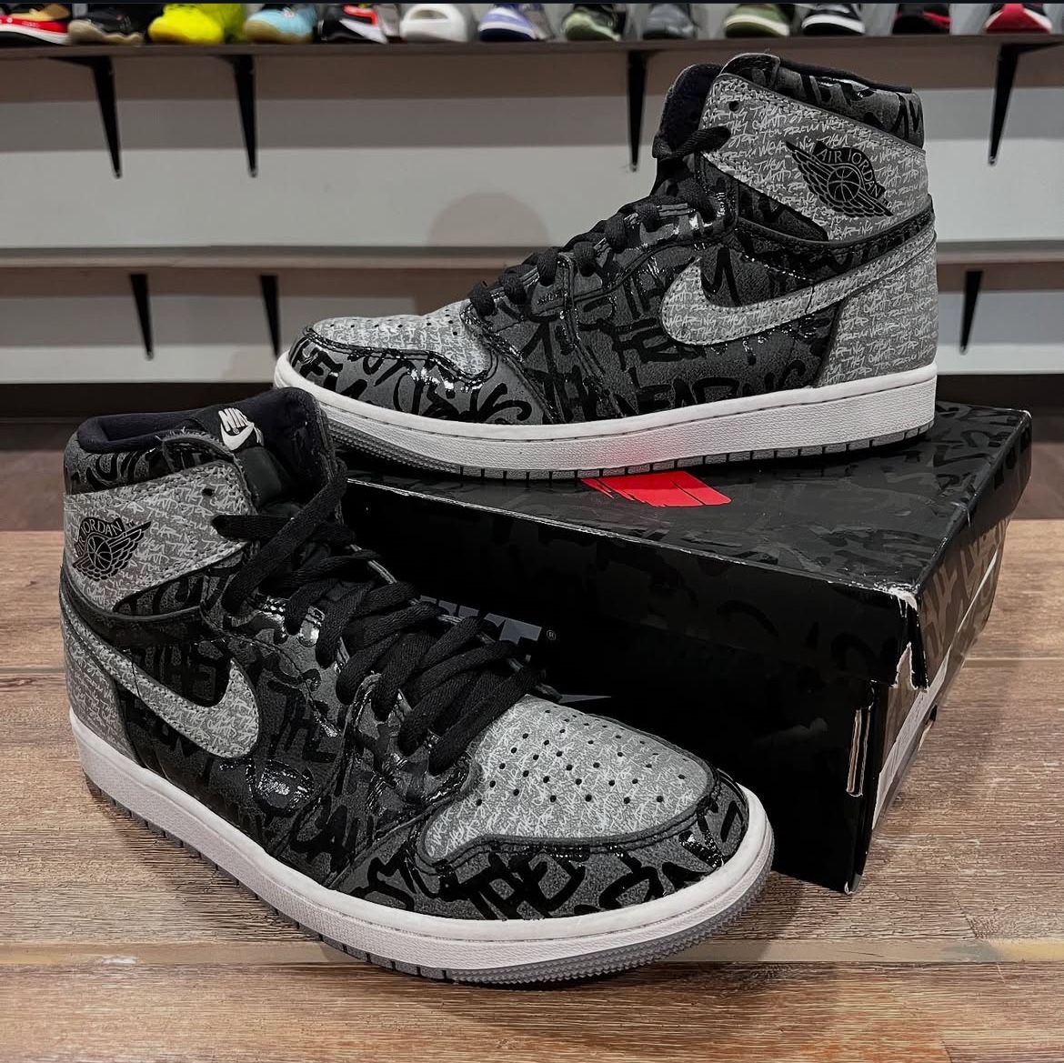 REBELLIONAIRE RETRO 1s JORDAN SIZE 9.5