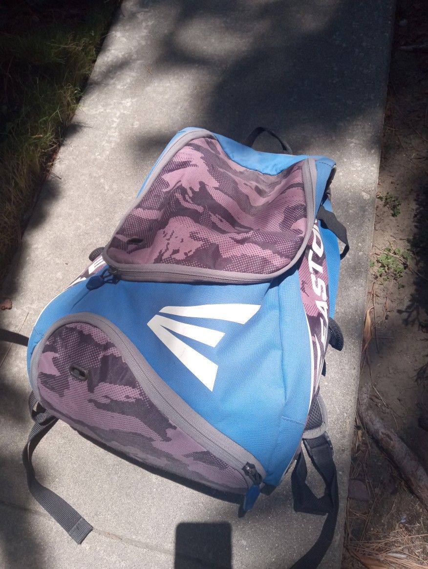 EASTON BASEBALL ⚾ SOFTBALL 🥎 TEAM BACKPACK 🎒 W FENCE HOOK !only $40!Betta Hurry !