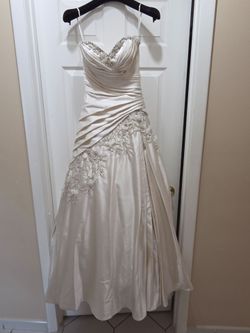 HUGE MARKDOWN Luxurious Ball Gown