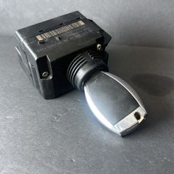 2005-2011 MERCEDES W211 E350 SLK350 CLS550 Ignition Switch Module 211(contact info removed)