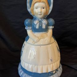 VINTAGE NABISCO Blue Bonnet Sue Cookie Jar