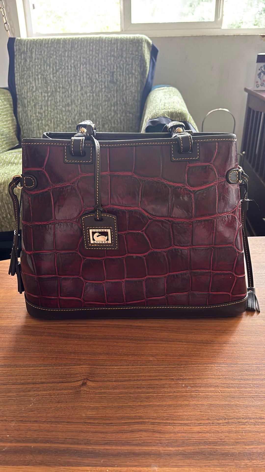 Dooney & Bourke Shoulder Bah
