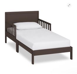 Toddler bed