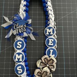 2023 Graduation Lei