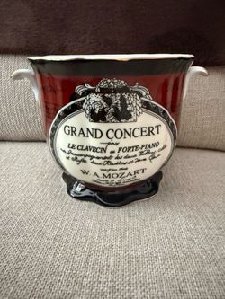 Mozart Music Cachepot Planter Vase