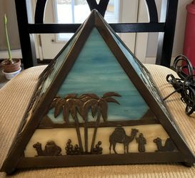Pyramid Meyda Desk Lamp