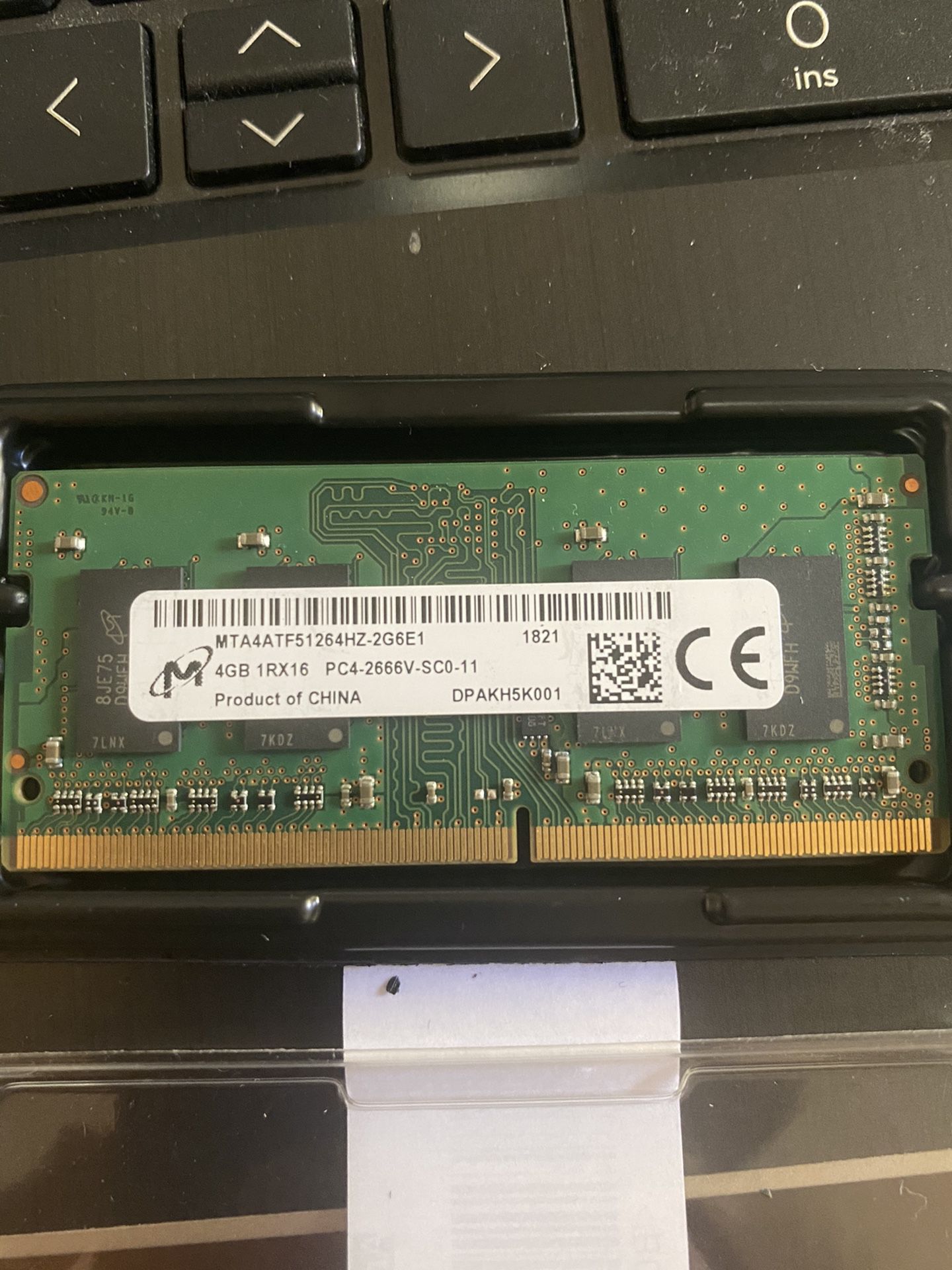 Micron 4GB PC4-2666V-SCO-11